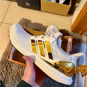 adidas | Shoes | Mens Adidas Entrap Mid Cloud White Core Black Gold  Metallic Basketball Shoe 2 | Poshmark